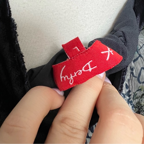 Boho Sheer Printed Tunic Dress • Embellished Neckline • Sequin Detail L - Picture 8 of 8